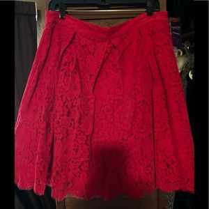 🎈🎈 Red embedded lace Skirt 🎈🎈